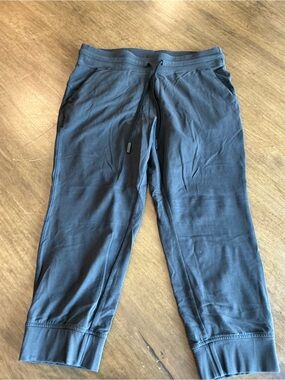 lululemon athletica black  joggers